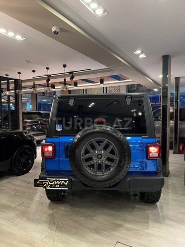 Jeep Wrangler-5
