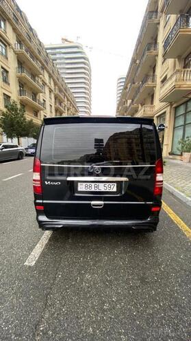 Mercedes Viano-2