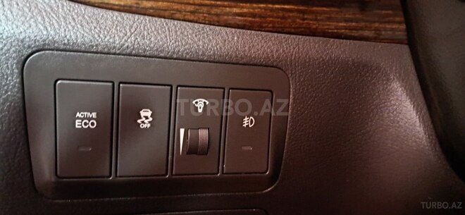 Hyundai Santa Fe 2010, 265,865 km - 2.0 l - Qax