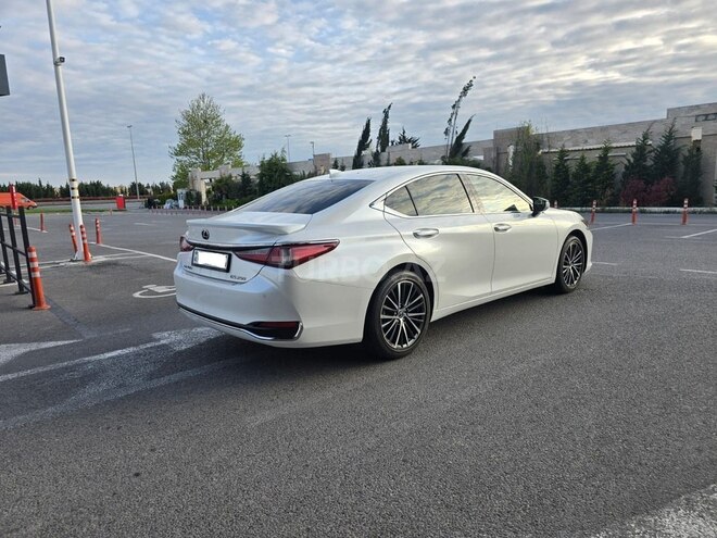 Lexus ES 250-6