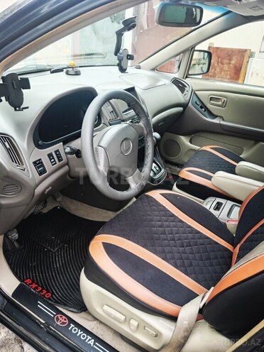 Lexus RX 300-7