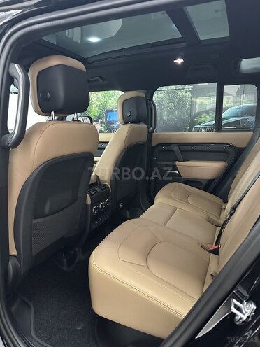 Land Rover Defender-15