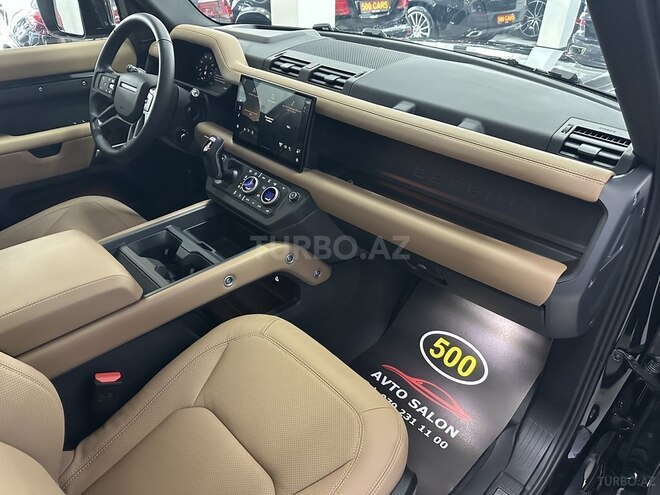 Land Rover Defender-8