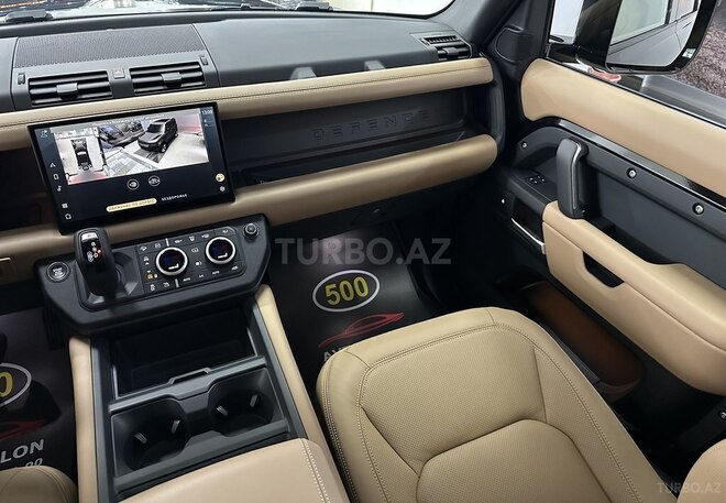 Land Rover Defender-17