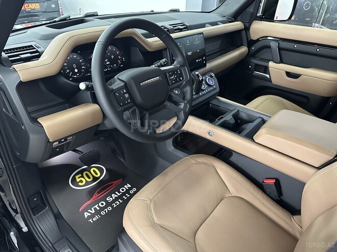 Land Rover Defender-4