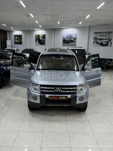 Mitsubishi Pajero 2007, 233,000 km - 3.0 l - Sumqayıt
