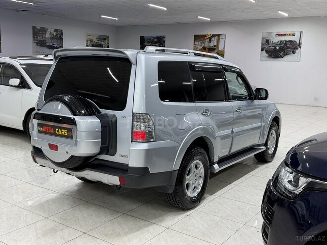 Mitsubishi Pajero 2007, 233,000 km - 3.0 l - Sumqayıt