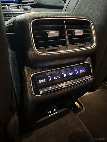 Mercedes GLE 400 e 4MATIC Coupe-25