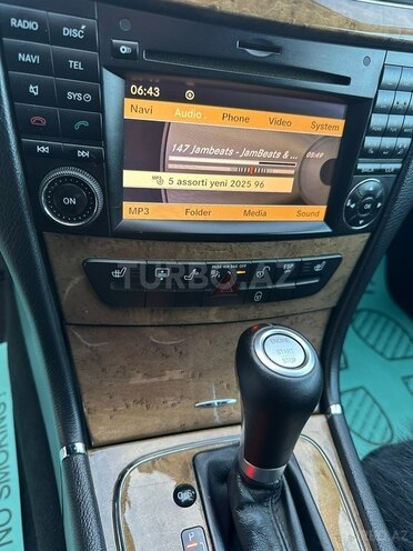 Mercedes E 350-8
