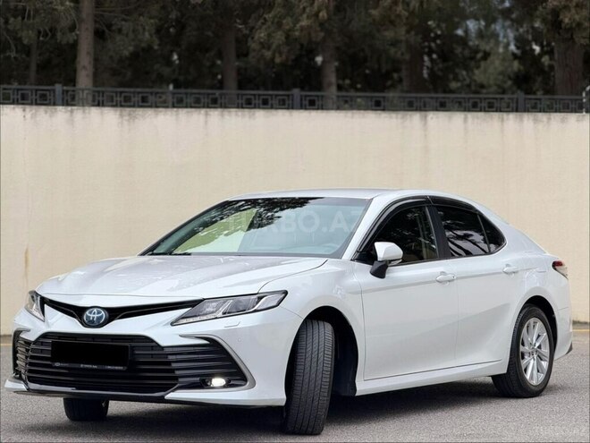 Toyota Camry-7
