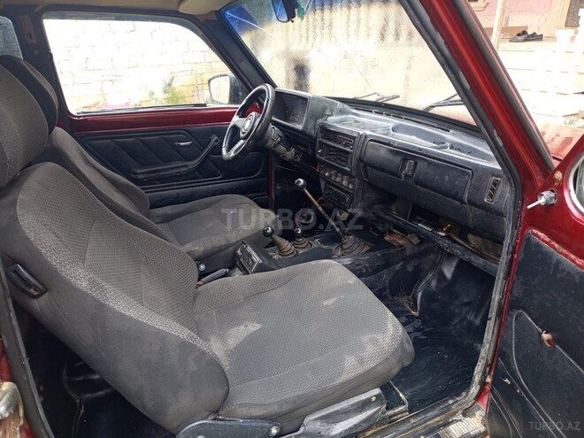 LADA (VAZ) Niva-13