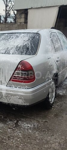 Mercedes C 200-9