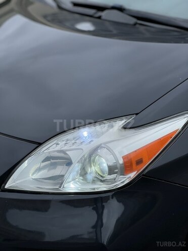 Toyota Prius-11