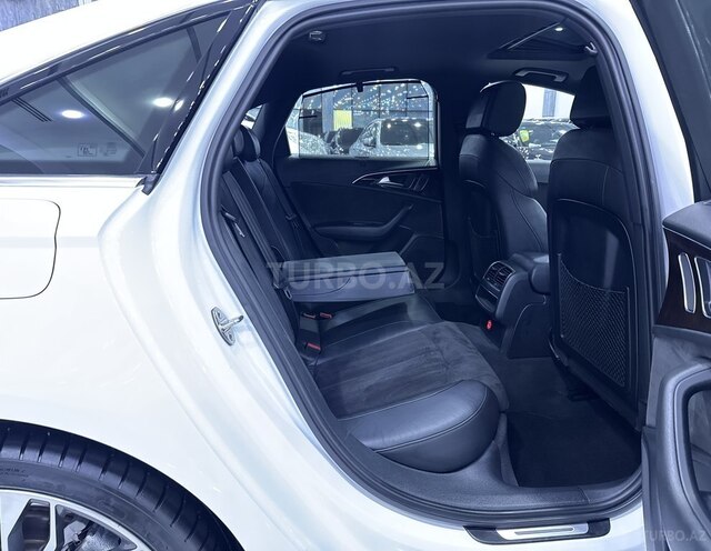 Audi A6-13