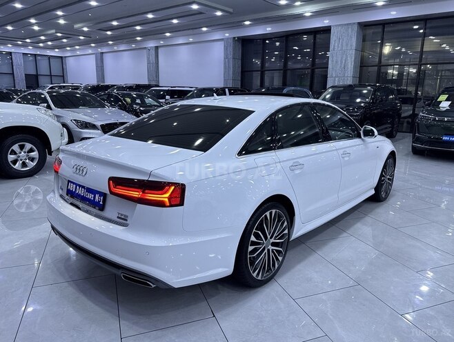 Audi A6-5