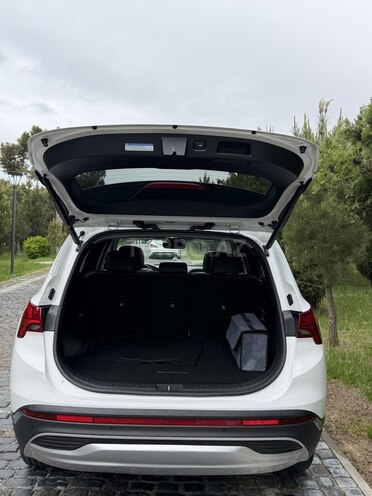 Hyundai Santa Fe 2023, 220,480 km - 1.6 l - Bakı