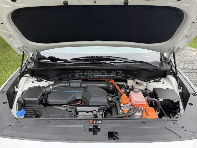 Hyundai Santa Fe 2023, 220,480 km - 1.6 l - Bakı