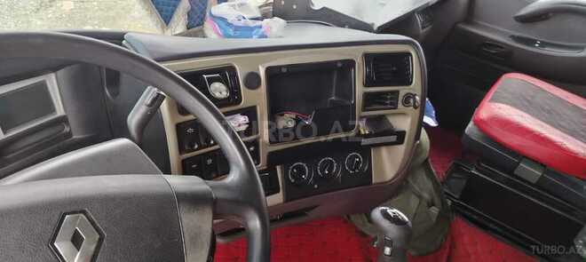 Renault Magnum-4
