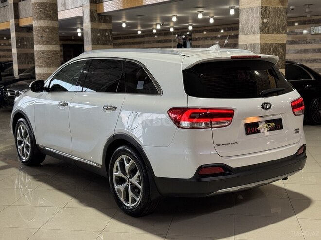 Kia Sorento-10