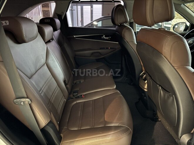 Kia Sorento-20