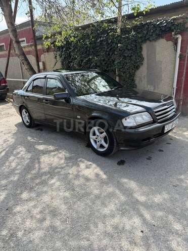 Mercedes C 180-5