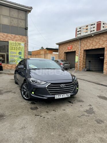Hyundai Avante-1