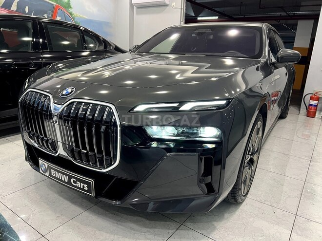 BMW i7 2023, 34,000 km - 0.0 л - Bakı