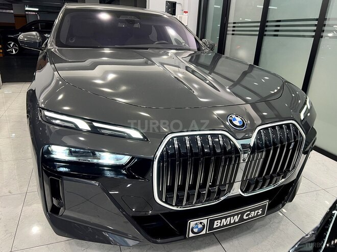 BMW i7 2023, 34,000 km - 0.0 л - Bakı