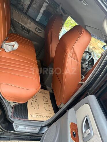 Hyundai Terracan-13