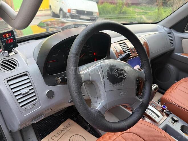 Hyundai Terracan-4
