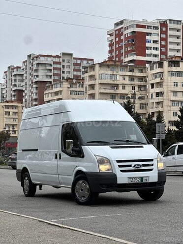 Ford Transit-2