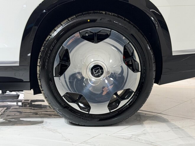 ZEEKR 9X-7
