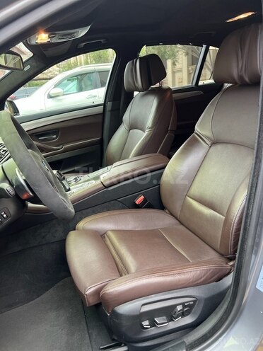 BMW 520d-11