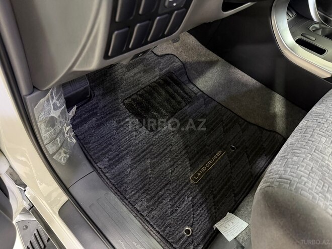 Toyota Land Cruiser Prado 2007, 108,000 km - 2.7 l - Babək