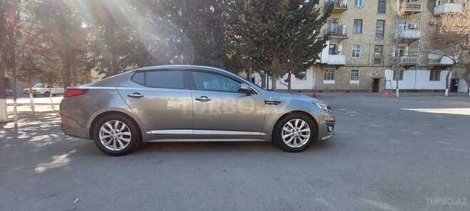 Kia Optima-3