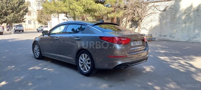 Kia Optima-6