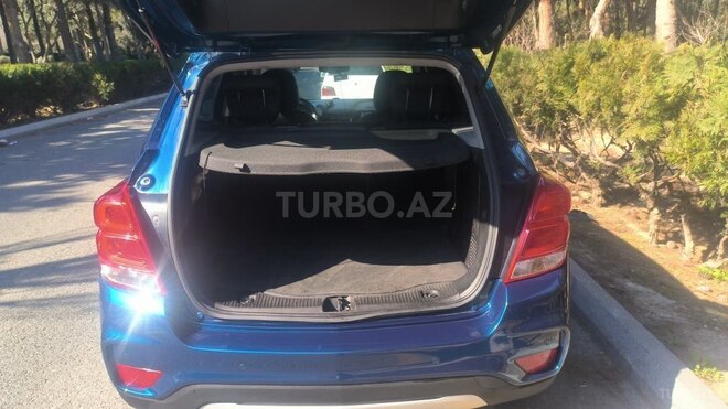 Chevrolet Trax-10