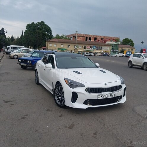 Kia Stinger-3