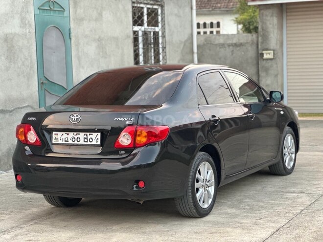Toyota Corolla-6