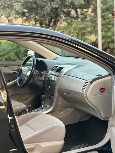 Toyota Corolla-9