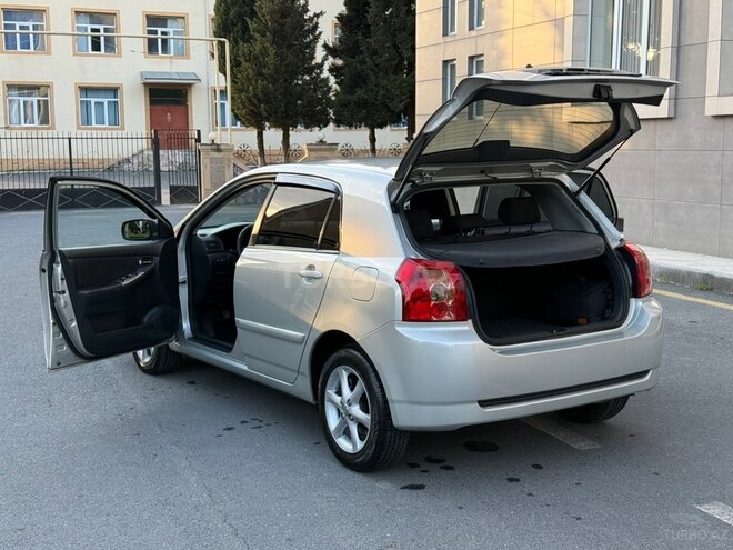 Toyota Corolla-5