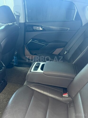 Kia K7-7