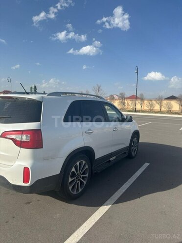 Kia Sorento-4