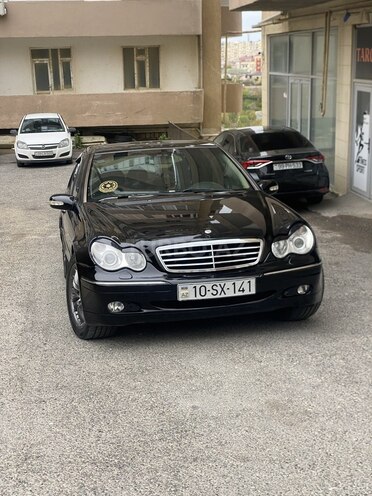 Mercedes C 240-1