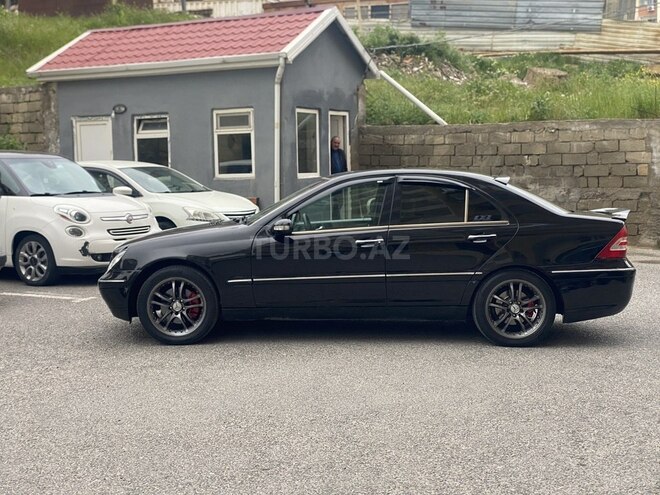 Mercedes C 240-12