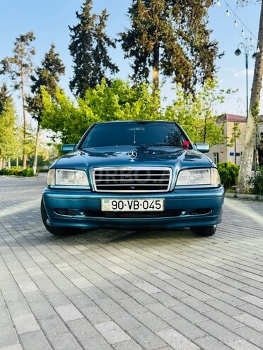 Mercedes C 220 1999, 705,057 km - 2.2 l - İmişli