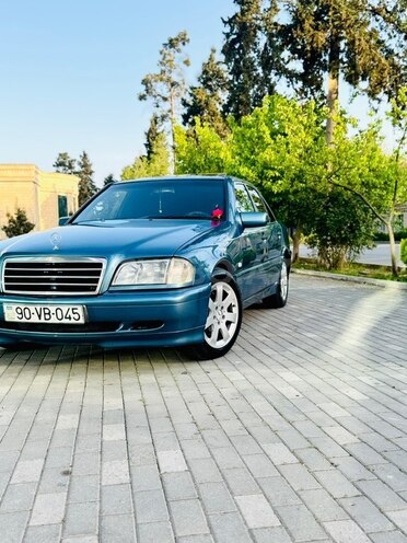 Mercedes C 220 1999, 705,057 km - 2.2 l - İmişli