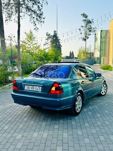 Mercedes C 220 1999, 705,057 km - 2.2 l - İmişli
