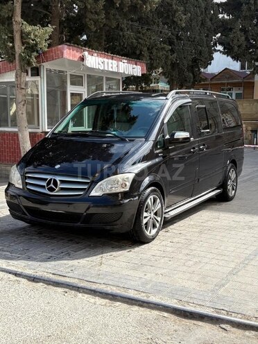 Mercedes Viano-1