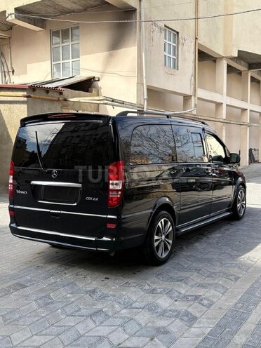 Mercedes Viano-4